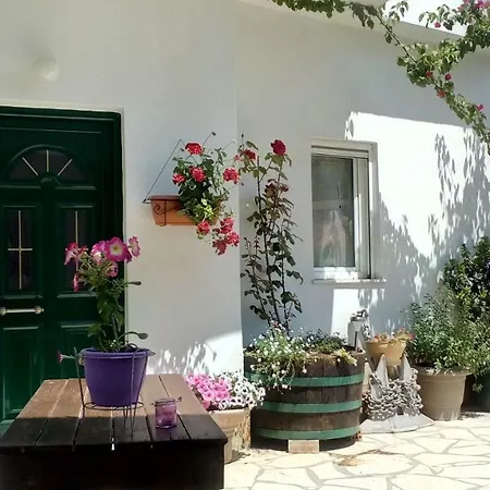 Apartment Village House Liapades